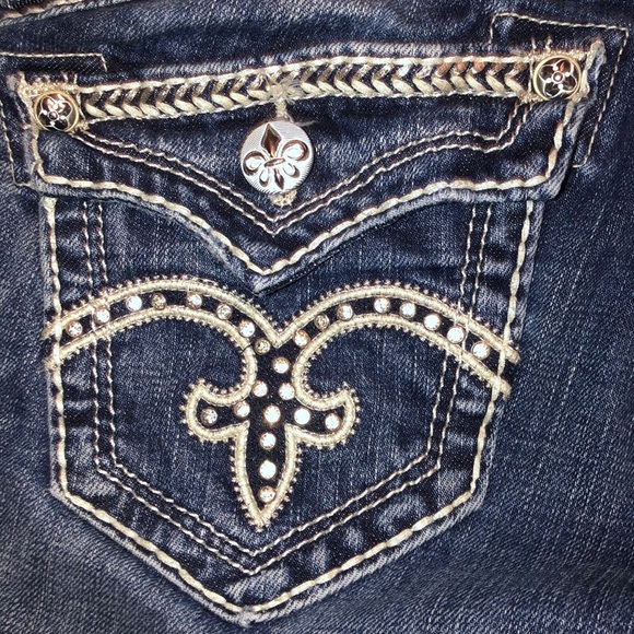 Rock Revival Sasha Capri - Picture 2 of 8